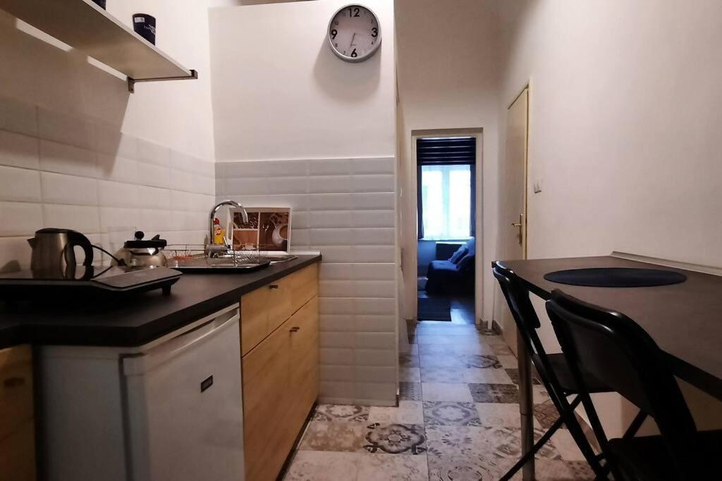 Nice Downtown Apartment Βουδαπέστη Εξωτερικό φωτογραφία